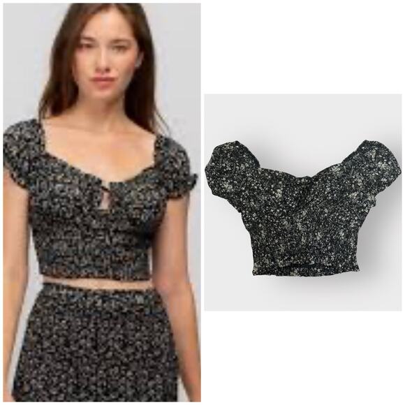 Papermoon ruched cottage style cropped blouse - Picture 1 of 8